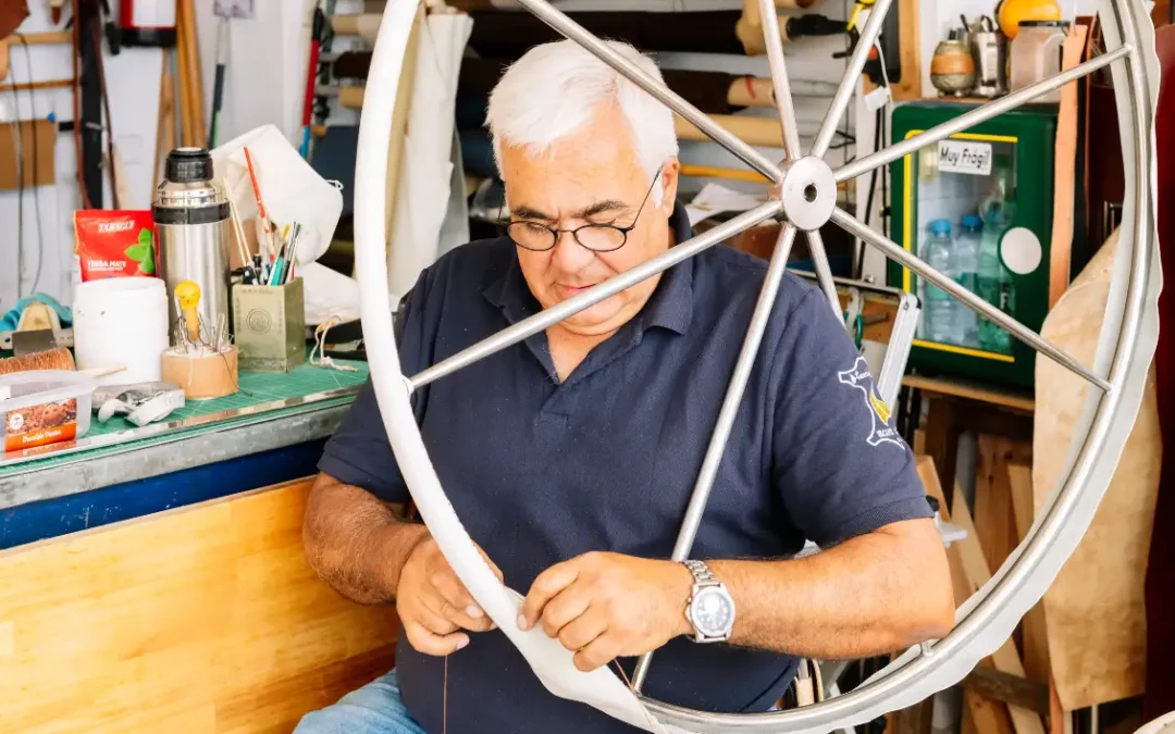 La importancia de los trabajos en cuero para embarcaciones